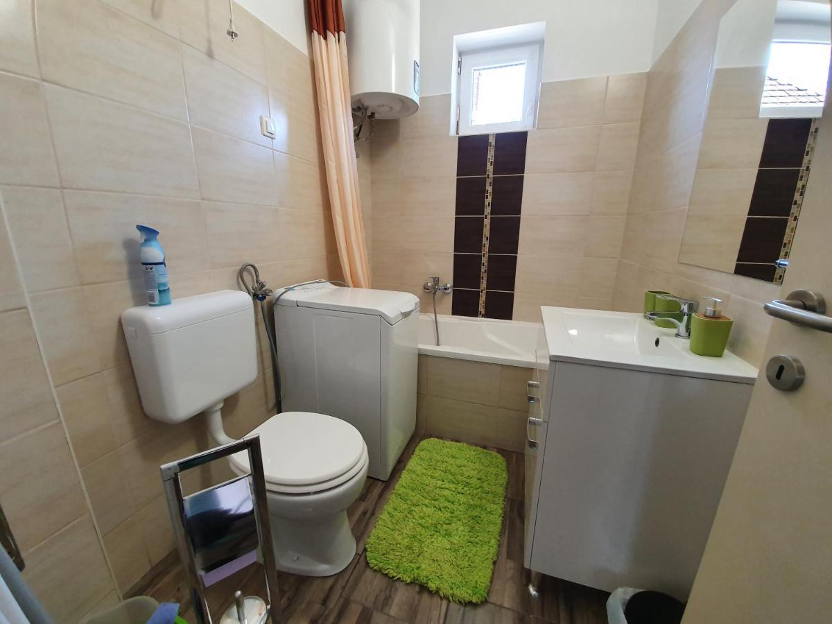 Flamingo Apartment Sárvár Eksteriør bilde